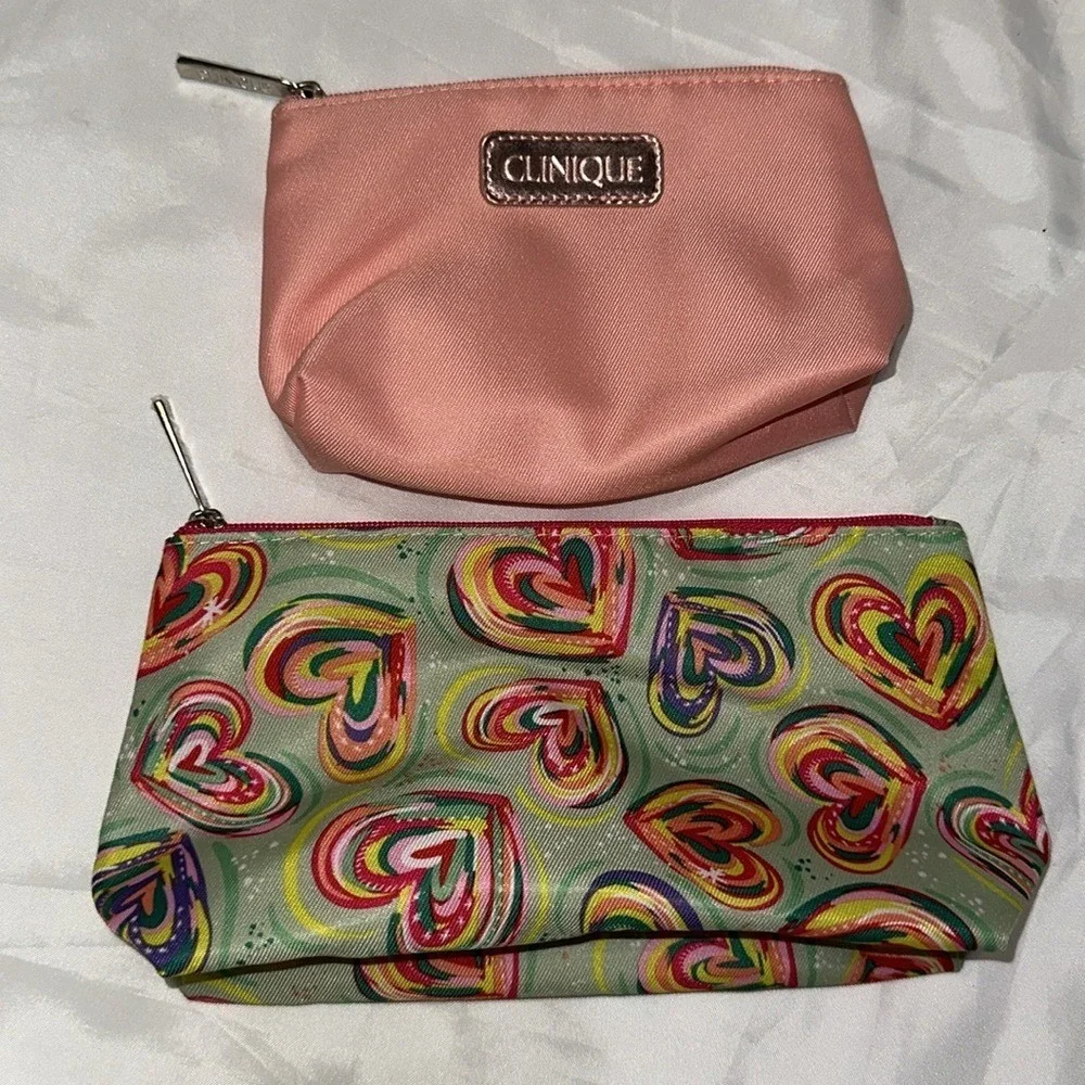 Clinique Makeup Bag Set 2 Piece Peach Pink Solid and Multi Color Heart Pattern